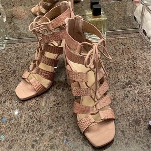 Vince Camuto Rose/plush colored lace up heels